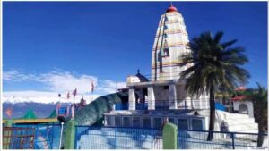 Read more about the article जोगिंदरनगर में बसाही धार की खूबसूरत पहाड़ी पर स्थित है मां चतुर्भुजा का पवित्र धाम